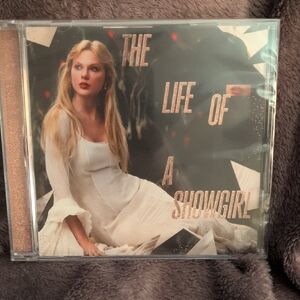 The Life of a Showgirl (Alone In My Tower acoustic Version) *NEW/unopened